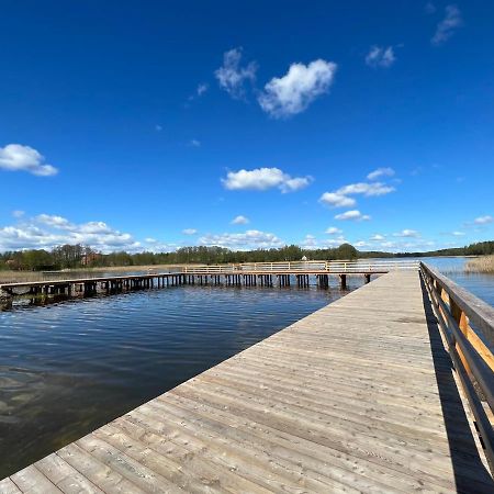 Domek Nad Jeziorem Piasutno Mazury Екстериор снимка