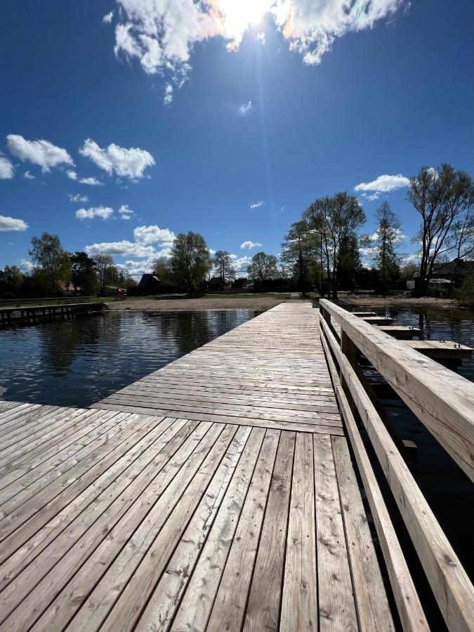 Domek Nad Jeziorem Piasutno Mazury Екстериор снимка